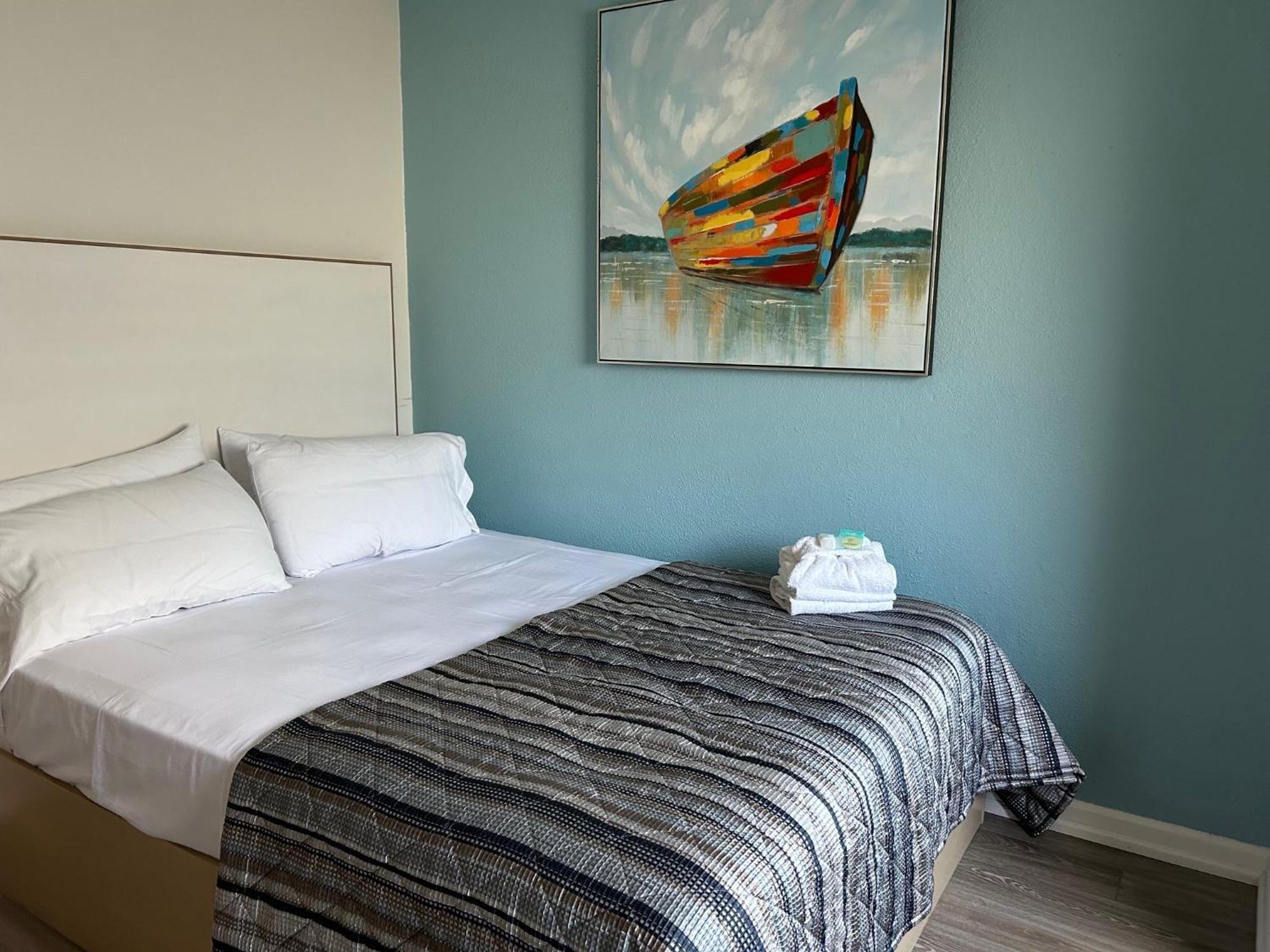 Esplanade Suites - A Sundance Vacations Property Вайлдвуд Номер фото